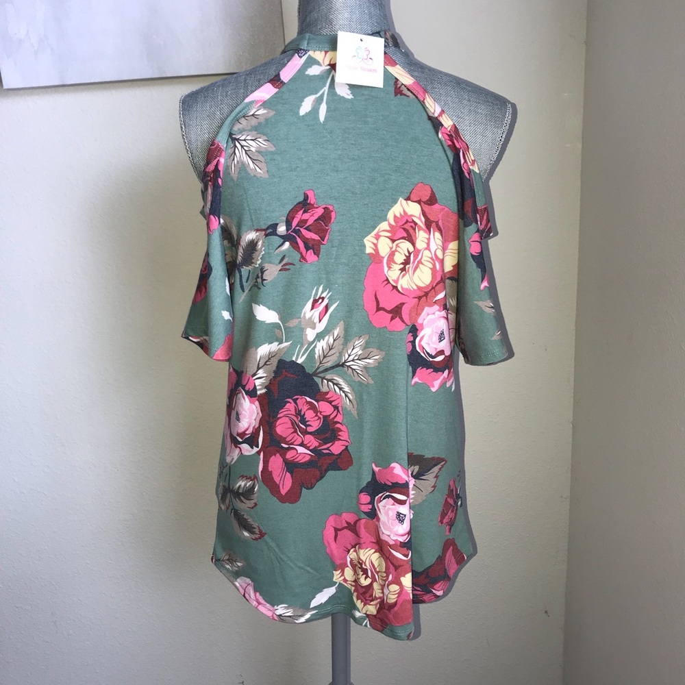 🌺1 LEFT🌺 Sage Floral Cold Shoulder Top - Picture 6 of 6